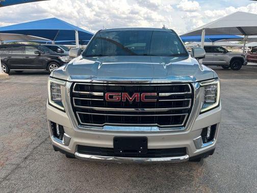 Beige Pearl Metallic 2022 GMC Yukon XL SLT