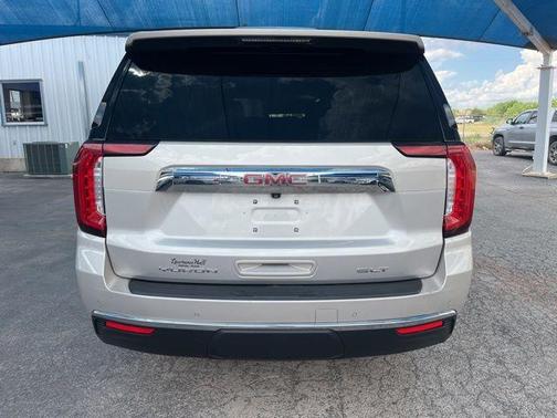 Beige Pearl Metallic 2022 GMC Yukon XL SLT