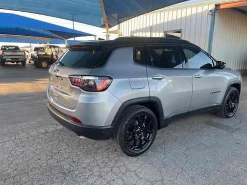 2022 Jeep Compass Altitude