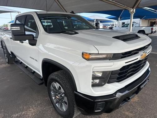 2024 Chevrolet Silverado 2500 Custom