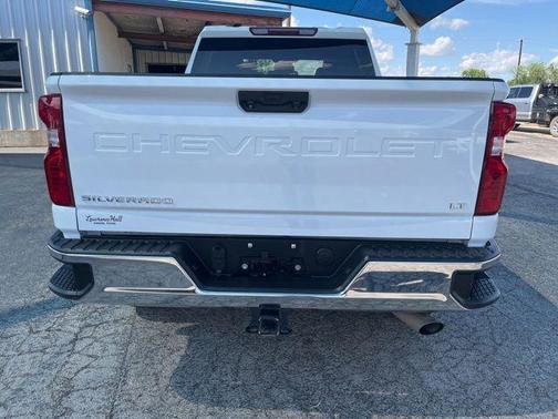 Summit White 2024 Chevrolet Silverado 2500 LT