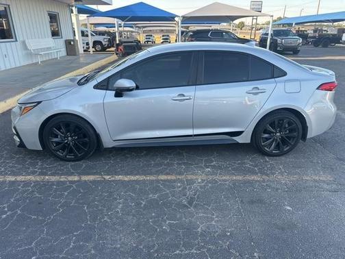 2023 Toyota Corolla SE