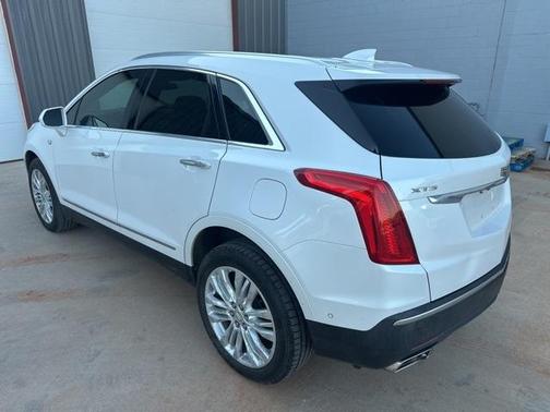2017 Cadillac XT5 Premium Luxury