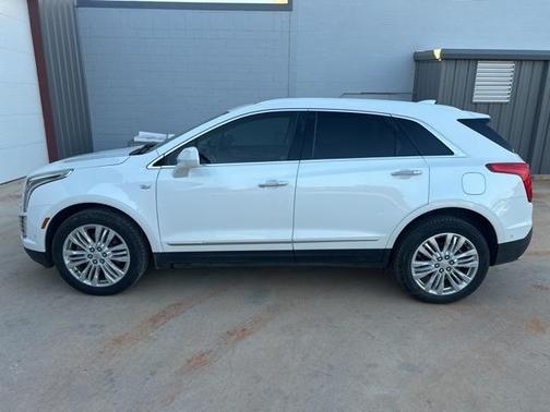 2017 Cadillac XT5 Premium Luxury