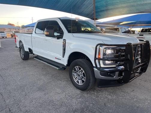 2024 Ford F-350 Lariat Super Duty