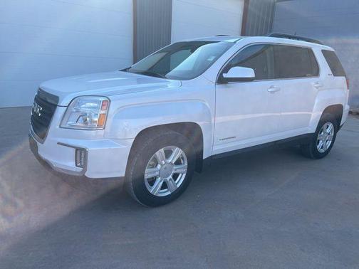 White Frost Tri-Coat 2016 GMC Terrain SLE-2