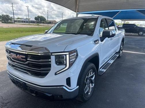 2022 GMC Sierra 1500 SLT