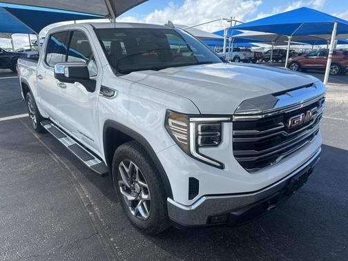 2022 GMC Sierra 1500 SLT