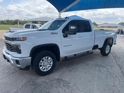 2024 Chevrolet Silverado 3500 LT