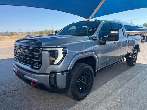 2024 GMC Sierra 2500 AT4