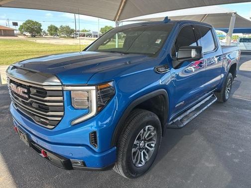 2023 GMC Sierra 1500 AT4