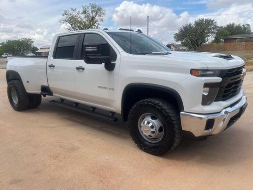 Summit White 2025 Chevrolet Silverado 3500 WT