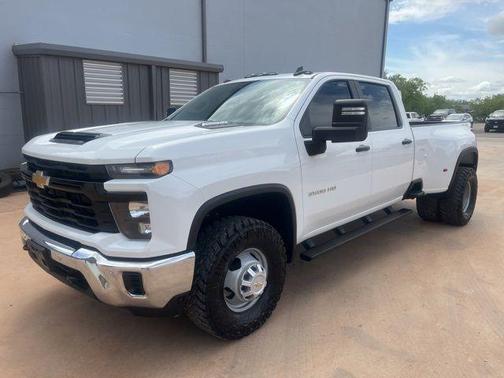 Summit White 2025 Chevrolet Silverado 3500 WT