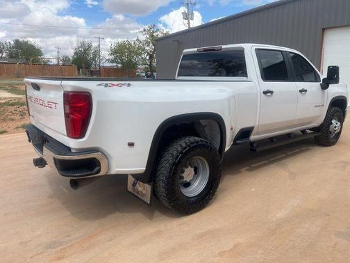 Summit White 2025 Chevrolet Silverado 3500 WT