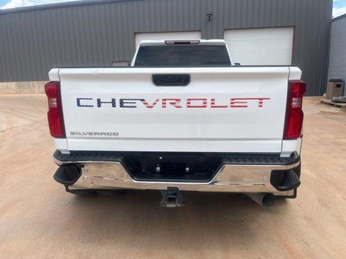 Summit White 2025 Chevrolet Silverado 3500 WT