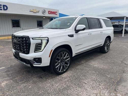 White Frost 2025 GMC Yukon XL Denali Ultimate