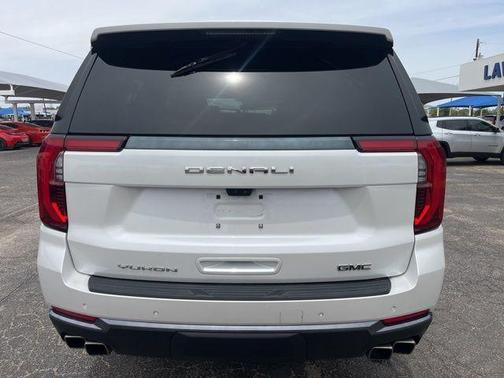 White Frost 2025 GMC Yukon XL Denali Ultimate