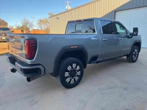 2025 GMC Sierra 2500 Denali