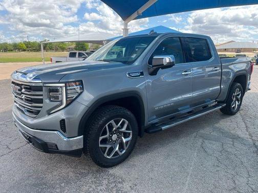 2023 GMC Sierra 1500 SLT