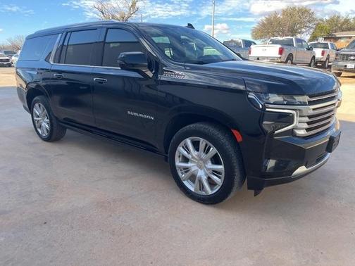 2023 Chevrolet Suburban High Country