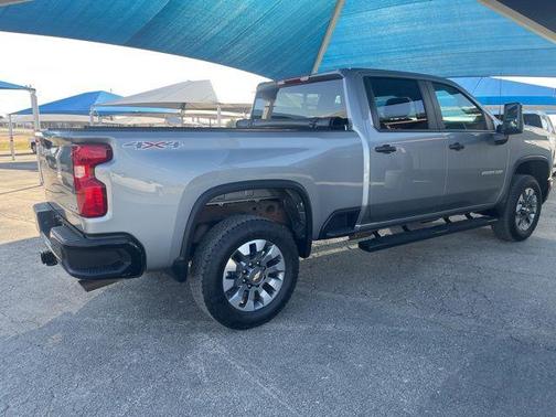 2025 Chevrolet Silverado 2500 Custom