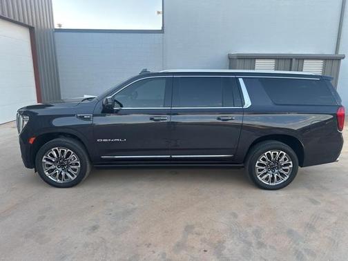 2024 GMC Yukon XL Denali Ultimate