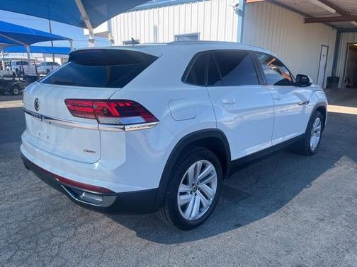 2021 Volkswagen Atlas Cross Sport 2.0T SE w/Technology