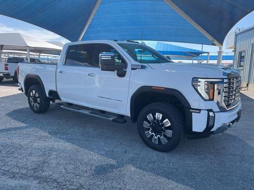 Summit White 2025 GMC Sierra 2500 Denali