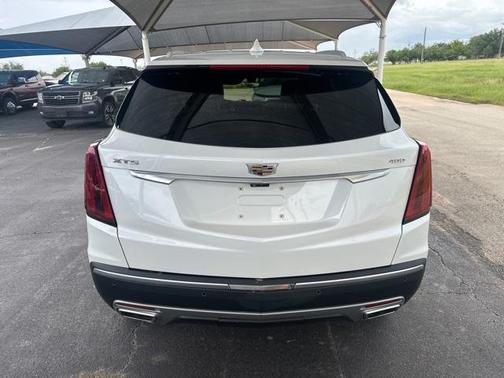 2020 Cadillac XT5 Premium Luxury