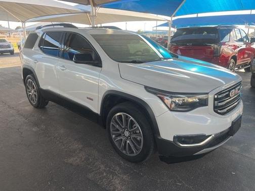 2017 GMC Acadia SLT-1
