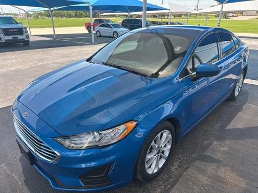 2020 Ford Fusion SE