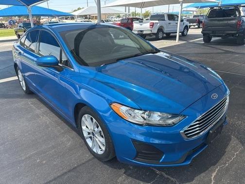 2020 Ford Fusion SE