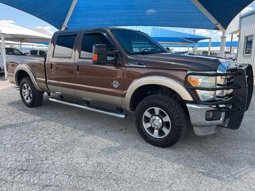 Pale Adobe Metallic 2011 Ford F-250 Lariat