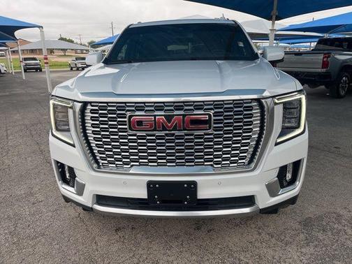 Summit White 2024 GMC Yukon Denali