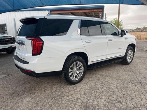 Summit White 2024 GMC Yukon Denali