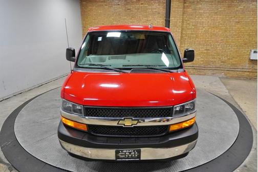 2017 Chevrolet Express 3500 LT
