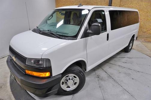 2020 Chevrolet Express 3500 LS