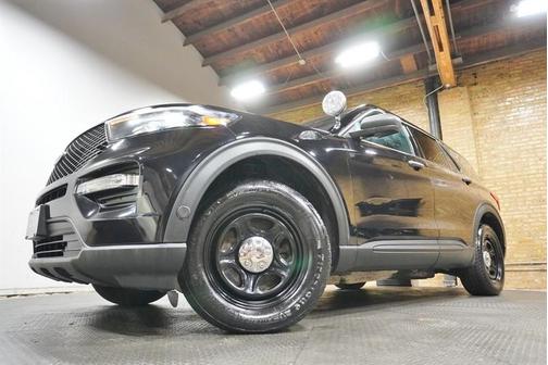 Black 2022 Ford Utility Police Interceptor Base