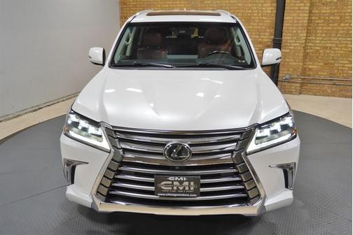 2019 Lexus LX 570 THREE-ROW-W/REAR ENTERTAINMENT SYTEM