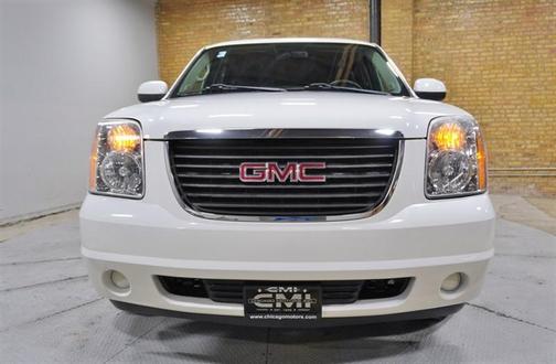 2011 GMC Yukon XL 2500 SLE