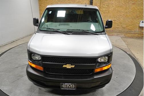 2017 Chevrolet Express 2500 LS