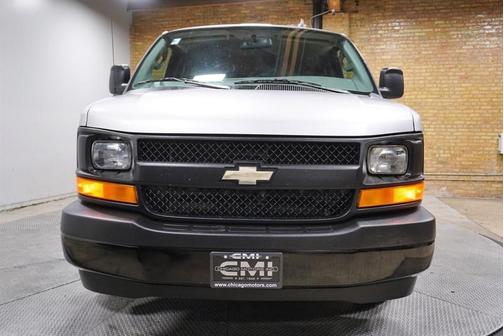 2017 Chevrolet Express 2500 LS