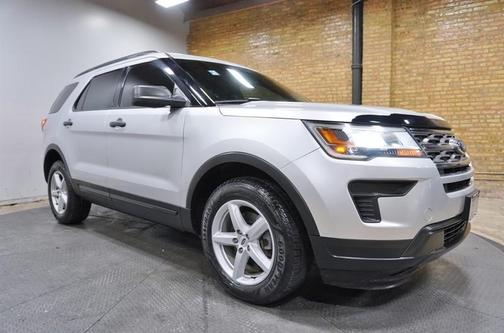 Silver 2018 Ford Explorer Base