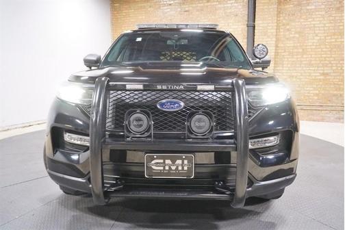 Black 2020 Ford Utility Police Interceptor Base