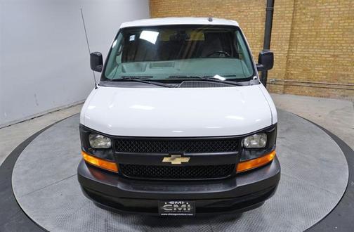 2017 Chevrolet Express 2500 LS