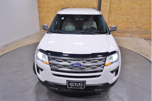 Oxford White 2018 Ford Explorer Base