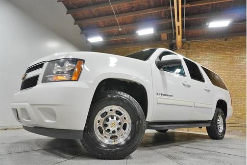 2013 Chevrolet Suburban 2500 LS