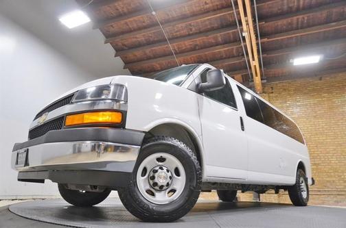 2020 Chevrolet Express 3500 LS