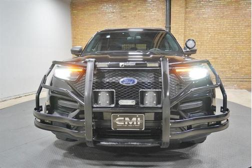 Black 2022 Ford Utility Police Interceptor Base