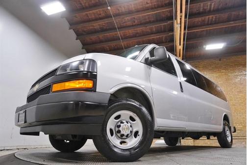 2019 Chevrolet Express 3500 LS